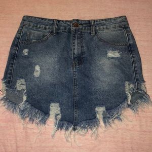 LITZ Distressed Dolphin Hem Denim Skirt